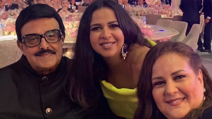 أمتى أشوفكم.. رسالة مؤثرة من إيمي سمير غانم لوالديهاأعربت الفنانة إيمي سمير غانم، عن اشتياقها الشديد لوالديها الراحلين، الفنان سمير غانم، والفنانة