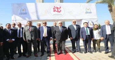 في أول يوم دراسة بالجامعات:وزير التعليم العالي يتفقد جامعة حلوان متابعة سيد زعزوع