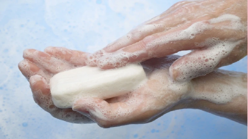 ..استشاري: تجنبوا الصابون مرتفع الحموضة عند الاستحمام .. فيديو..تفاصيل تتابع الان تفاصيل ما ورد عن استشاري: تجنبوا الصابون مرتفع الحموضة عند الاستحمام .. فيديو، نصح استشاري أمراض ج