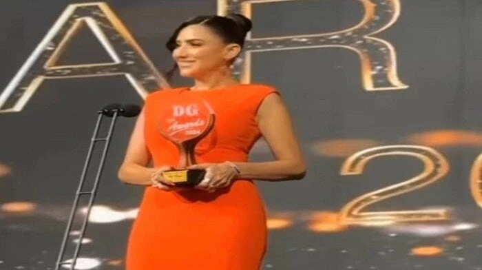 إسعاد يونس ومي عمر.. قائمة المكرمين في حفل توزيع جوائز دير جيست 2024 تعرف على التالي إسعاد يونس ومي عمر.. قائمة المكرمين في حفل توزيع جوائز دير جيست