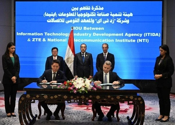 مدبولي يشهد توقيع 5 مذكرات تفاهم للتعاون مع الصين في مجالات الاتصالاتشهد الدكتور مصطفى مدبولي، رئيس مجلس الوزراء، اليوم، مراسم توقيع 5 مذكرات تفاهم