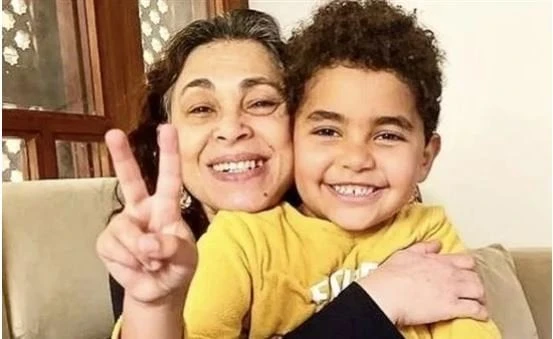 ربنا يرجعك بالسلامة.. لبنى ونس توجه رسالة مؤثرة ل حفيدها تعرف على التالي ربنا يرجعك بالسلامة.. لبنى ونس توجه رسالة مؤثرة ل حفيدها، أثارت الفنانة لبنى