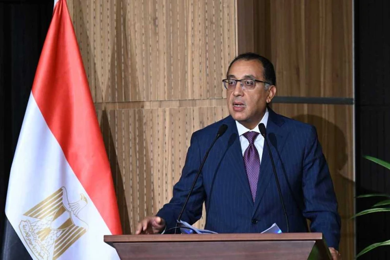 التفاصيل الكاملة للمبادرة الرئاسية للتنمية البشرية بداية جديدة لبناء الإنسان شهد الدكتور مصطفي مدبولي، رئيس مجلس الوزراء، اليوم الثلاثاء؛ بالعاصمة الإدارية الجديدة، الاحتفالية التي