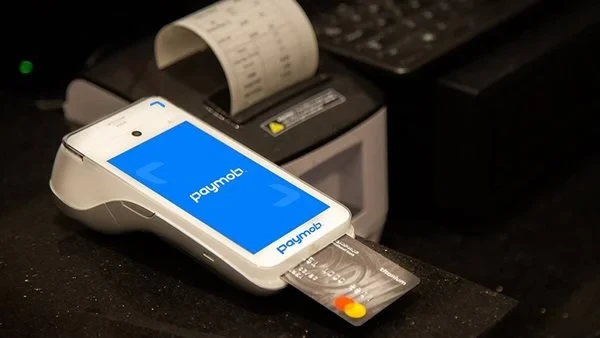 كشف حقيقة سرقة عملاء فوري وباي موب عقب الاختراق الإلكترونيحقيقة سرقة عملاء فوري وباي موب أوضح المتعاملون أن منصات المشتريات الإلكترونية التي تستخدم خدمة الدفع عبر باي موب () تقوم ب