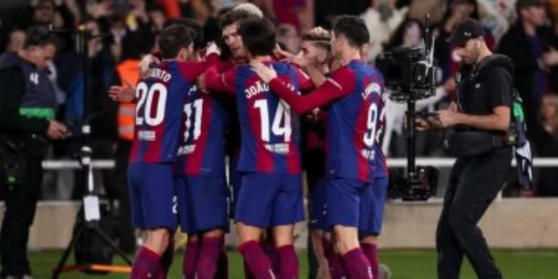 مواعيد مباريات اليوم.. جيرونا ضد برشلونة والأهلى أمام جورماهيا الكينى وتوتنهام يصطدم بآرسنال ناس وخدمات تشهد ملاعب العالم اليوم الأحد 15 - 9 - 2024 العديد من المباريات في مختلف الم