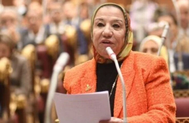 النائبة حياة خطاب: بداية جديدة تستهدف تحسين جودة حياة المواطنين في جميع المحافظاتقالت النائبة حياة خطاب، عضو مجلس الشيوخ، أن مبادرة بداية جديدة لبناء