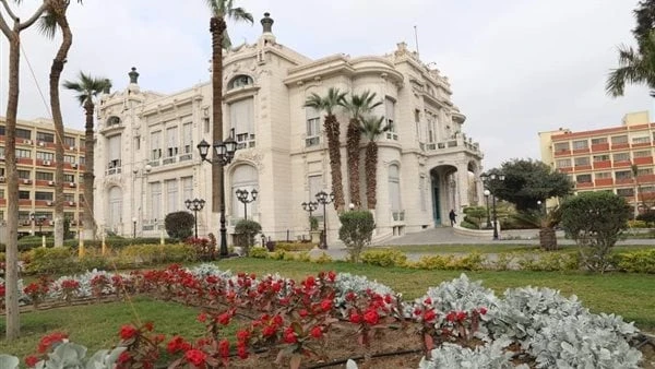 إدراج 62 باحثا بجامعة عين شمس بقائمة ستانفورد لأفضل 2 من العلماءاحتلت جامعة عين شمس، المرتبة الثانية للجامعات المصرية بإدراج ٦٢ عالما من أساتذتها ضمن