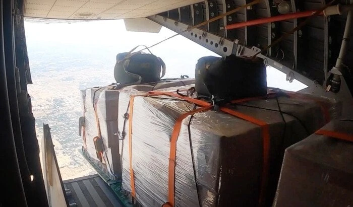 سفير ألمانيا بالقاهرة يشيد بدور مصر في إيصال المساعدات إلى قطاع غزة جانب من المساعدات الإنسانية لقطاع غزةأ ش أأشاد السفير يورجن شولتز سفير ألمانيا في القاهرة، بالجهود الحثيثة التي