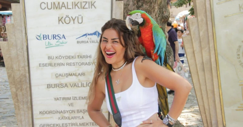 منة فضالي تنسحب من هذا العمل.. وهذا ما قالته تعرف على التالي منة فضالي تنسحب من هذا العمل.. وهذا ما قالته، أعلنت الممثلة المصرية منة فضالي إنسحابها