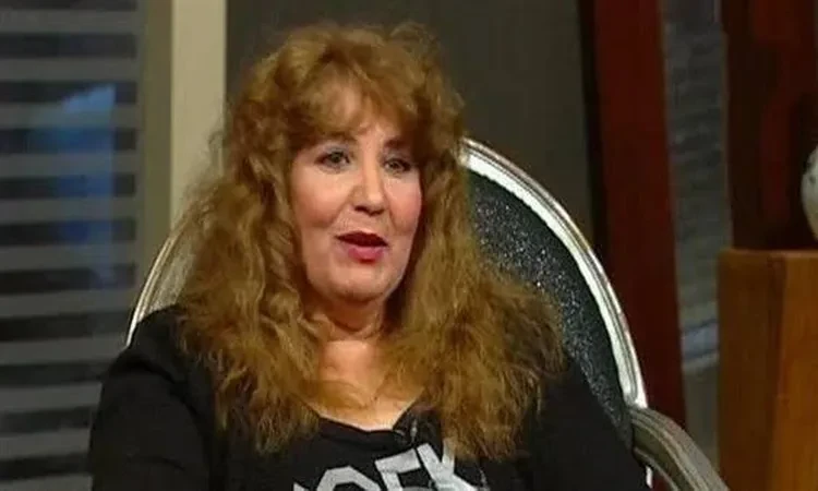 سميرة صدقي: الواسطة والمحسوبية موجودين في الفن من زمان وهذا موقفي من الاعتزال تعرف على التالي سميرة صدقي: الواسطة والمحسوبية موجودين في الفن من زمان