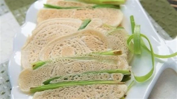 جديدة وغير تقليدية.. طريقة عمل بان كيك كوريقدمت الشيف منال العالم، عبر حسابها الرسمي على موقع التواصل الاجتماعي إنستجرام، طريقة عمل بان كيك كوري في البيت.مقادير بان كيك كوريالعجينة