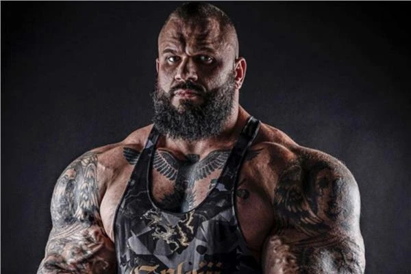 وفاة الوحش يفيمشيك أضخم لاعب كمال أجسام في العالم متفرقات وفاة الوحش يفيمشيك أضخم لاعب كمال أجسام في العالم إيليا جوليم يفيمشيك اللاعب البيلاروسي نتيجة الثانوية العامة 2024- الدور 