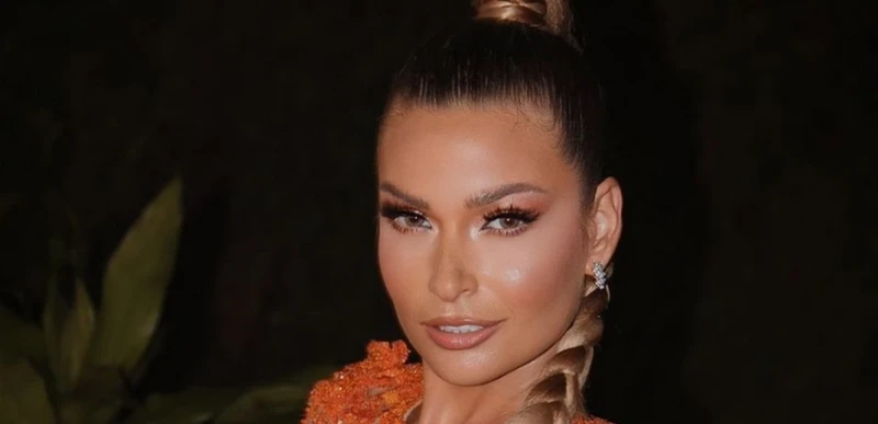 أطلت من دون ماكياج.. صورة لباميلا الكيك تنتشر هل تغيرت كثيرا؟ تعرف على التالي أطلت من دون ماكياج.. صورة لباميلا الكيك تنتشر هل تغيرت كثيرا؟ ، انتشرت