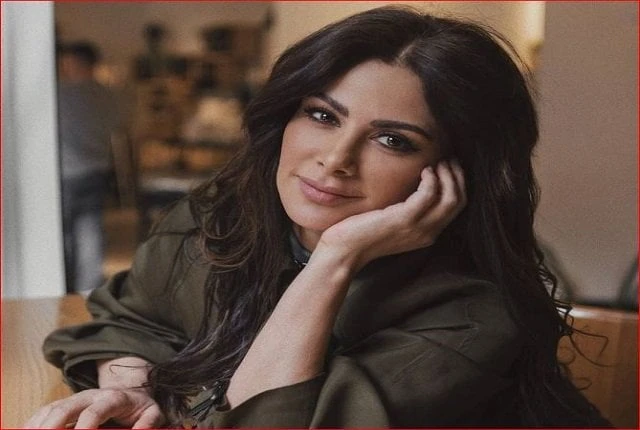 فن: بعد بدء تصويره.. تفاصيل مسلسل 220 يوم بطولة صبا مبارك احتلفت أسرة مسلسل 220 يوم، بطولة الفنانة صبا مبارك، والفنان كريم فهمي، ببدء تصوير المشاهد الأولى من العمل، حيث انتقل الأبط