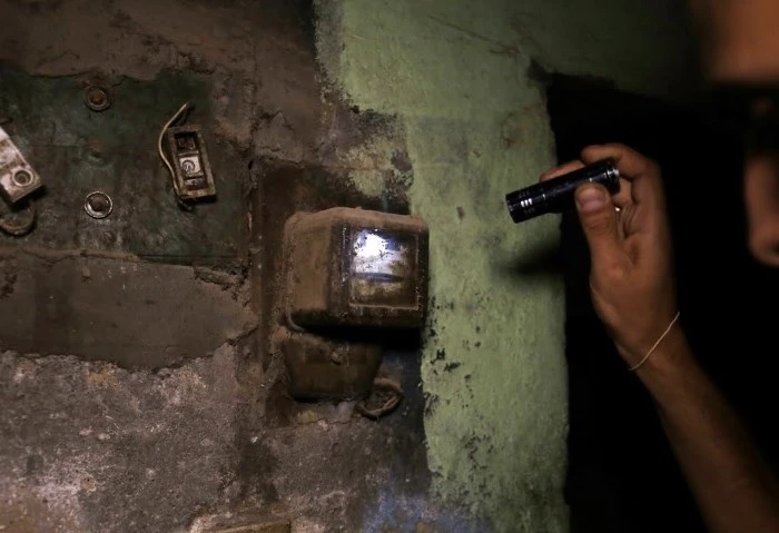 7 غرامة تأخير جديدة على فواتير كهرباء لشهر سبتمبر 2024 فواتير الكهرباء، اشتكى عدد كبير من المواطنين من عدم مرور محصلي الكهرباء عليهم بفواتير الكهرباء الشهرية، في 7 مناطق على رأسها: