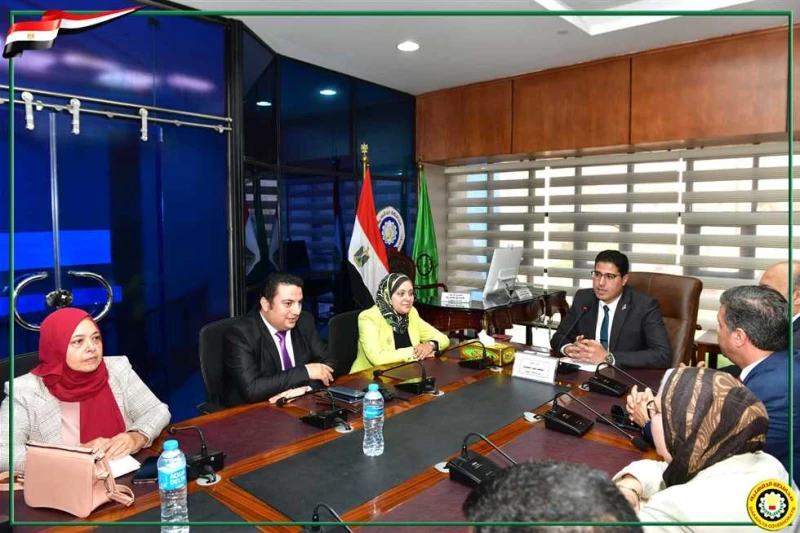 نائب محافظ الدقهلية: المبادرة الوطنية للمشروعات الخضراء هدفها مواجهة تحديات التغييرات المناخية استقبل الدكتور أحمد العدل نائب محافظ الدقهلية اليوم