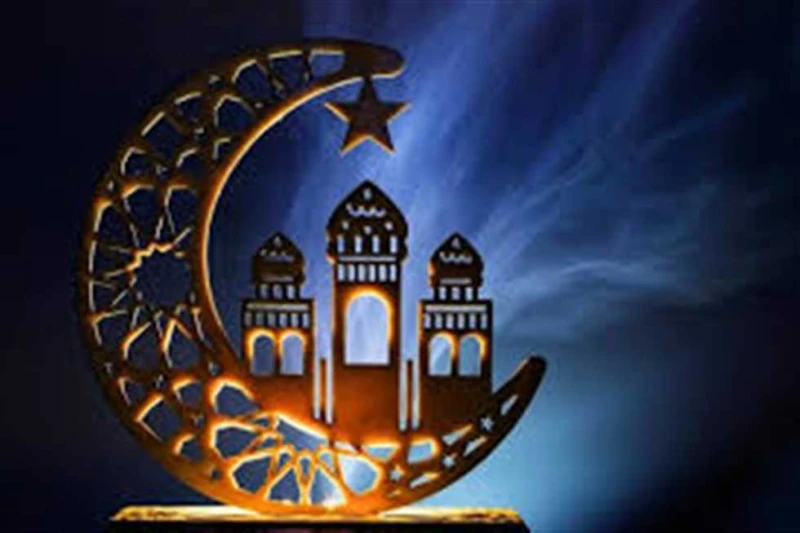 موعد شهر رمضان 2025؟ كل ما تحتاج معرفته عن تفاصيل استطلاع الهلال وتوقيت رؤيته أظهرت الحسابات الفلكية أن موعد شهر رمضان 2025، يوافق السبت، 1 مارس 2025. ومن المقرر أن تستطلع دار الإف