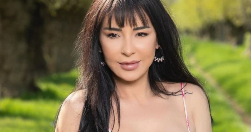 الفن و المشاهير: ماغي بو غصن تعايد نيكولا جبران بعيد ميلاده.. إليكم أجمل فستان إختارته من تصاميمه عايدت الممثلة اللبنانية كاغي بو غصن مصمم الأزياء اللبناني العالمي نيكولا جبران بمن