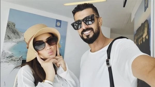 أحدث ظهور ل مي عمر وزوجها محمد ساميشارك المخرج محمد سامي صورة له مع زوجته الفنانة مي عمر، في أحدث ظهور لهما بإطلالة كاجوال، وذلك عبر موقع تبادل الصور