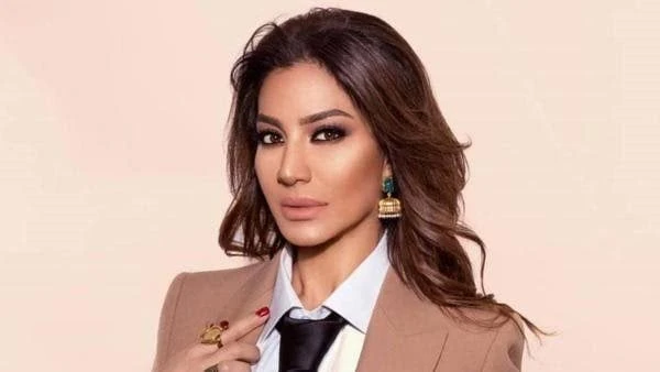 أم العريس بسمة وهبة تخطف الأنظار في حفل زفاف ابنها.. صورتداول مستخدمو مواقع التواصل الاجتماعي صورا جديدة من حفل زفاف نجل الإعلامية بسمة وهبة، والذي أقيم في أيطاليا وسط حضور الأهل و