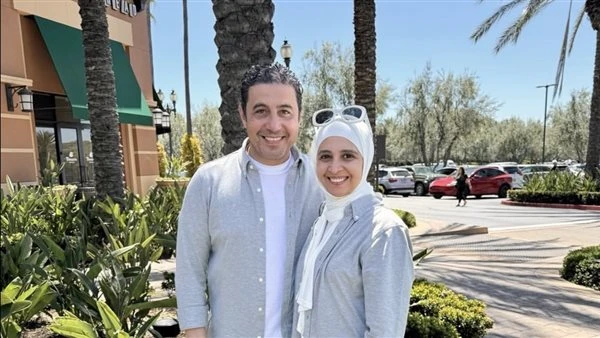 قضاء عام واحد معك يعادل ألف عام..حنان ترك تهنئ زوجها بعيد ميلادهنشرت الفنانة المعتزلة حنان ترك صورة جديدة لها تجمعها بزوجها، على حسابها الشخصي بموقع