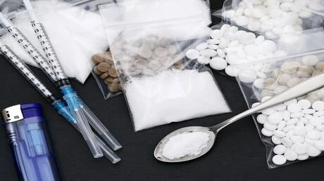 الكويت.. ضبط مصنع سري لمخدر ليريكا وكميات كبيرة مجهزة للبيع متفرقات وأوضح بيان لوزارة الداخلية الكويتية، أن ضبط مصنع ليريكا جاء في إطار الجهود