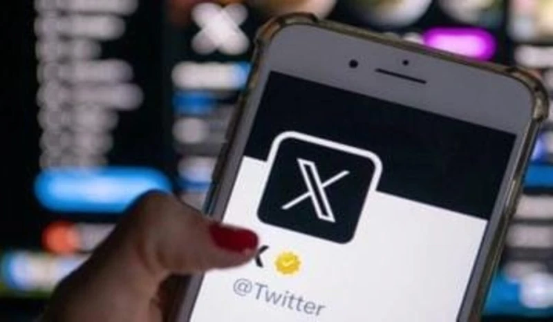 منصة إكس تبدأ في العودة تدريجيا بعد العطل الفني الذي ضربها والمحكمة البرازيل تأمر بإغلاق المنصة فوراخلال الساعات القليلة الماضية واجهت منصة إكس الشهيرة عطل فني مفاجئ مما تسبب في بط
