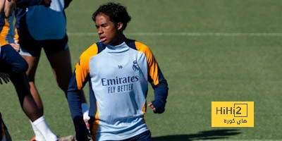 -مفاجأة محتملة من ريال مدريد في ديربي العاصمة! .. كشف الصحفي توماس رونسيرو عن المفاجأة المحتملة التي جهزها ريال مدريد لجاره في ديربي العاصمة. رونسيرو قال خلال تصريحات له عبر إذاعة