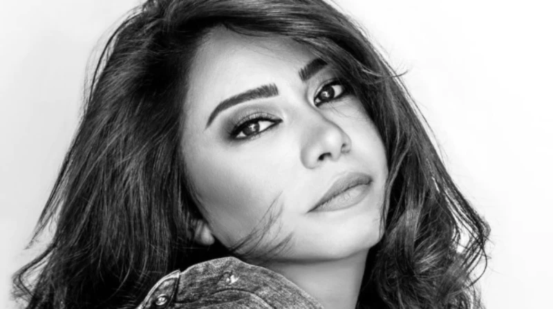 هربا من روتانا.. شيرين تطرح أغنياتها على منصة جديدة لا تزال الفنانة شيرين عبد الوهاب تبحث عن حلول بديلة لطرح أغنياتها الجديدة، بخلاف موقع