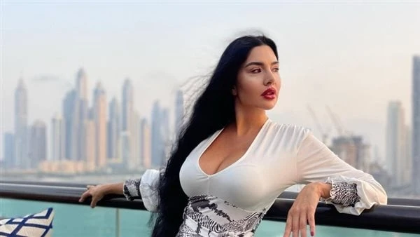 نشرة المرأة والمنوعات عريس يثير الجدل بفسخ خطبته بهذه الطريقة.. لاميتا فرنجية بفستان يشعل إنستجرامنشر موقع افاق عربية، عددا من الأخبار المهمة في