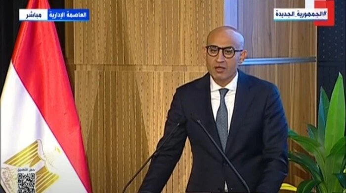 هيبة المعلم ومفاجآت السنة الجديدة والثانوية العامة.. تصريحات نارية من وزير التعليم بشأن المنظومة التعليمية في مصرتصريحات وزير التربية والتعليم.. عقد الدكتور محمد عبد اللطيف، وزير ا