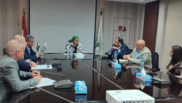 رئيس القومي للطفولة والأمومة تستقبل وفدا من المنطقة الروتارية لبحث سبل التعاون استقبلت الدكتورة سحر السنباطي رئيس المجلس القومي للطفولة والأمومة وفدا