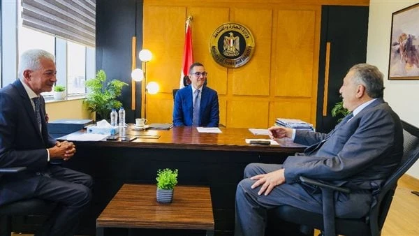 رئيس اتحاد الغرف التجارية: توفير بيئة استثمارية محفزة تدعم نمو القطاع الخاصاستقبل المهندس حسن الخطيب وزير الاستثمار والتجارة الخارجية أحمد الوكيل