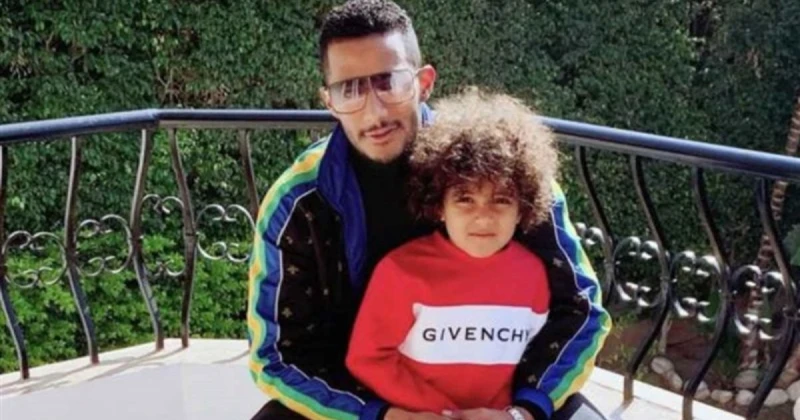 بلاغ بحق محمد رمضان وإبنه من قبل إحدى السيدات وهذا فحواه تعرف على التالي بلاغ بحق محمد رمضان وإبنه من قبل إحدى السيدات وهذا فحواه، اتهمت سيدة تعمل مديرة لشركة الفنان محمد رمضان وغب