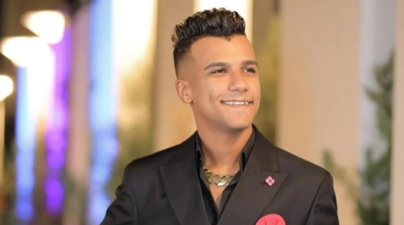 عصام صاصا: لن أسامح كل من نوى تدمير حياتي كشف مؤدي المهرجانات عصام صاصا عن حزنه وتعرضه للظلم في الآونة الأخيرة، بينما يقضي عقوبة السجن 6 أشهر.ونشر