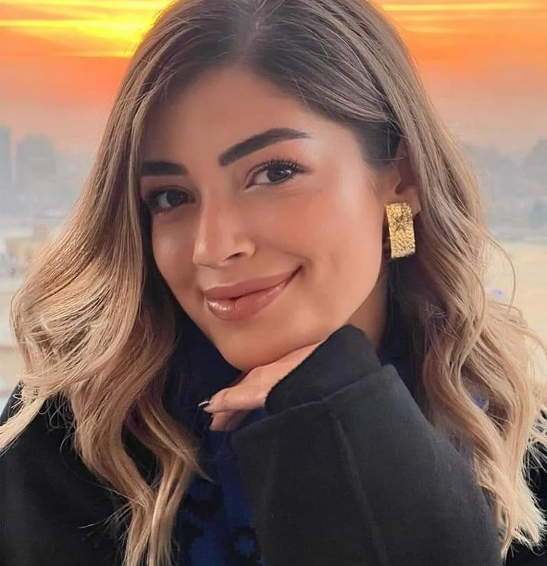 هكذا احتفل هشام جمال بعيد ميلاد خطيبته ليلى زاهر افاق عربية - نشر الفنان المصري هشام جمال، عبر حسابه الرسمي على إنستغرام، صورا من احتفاله وعدد من