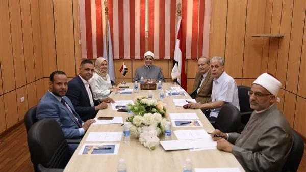 مركز تطوير تعليم الوافدين يبدأ خطوات مشروع برامج تنمية المهارات اللغوية الأدبيةبدأ مركز تطوير تعليم الطلاب الوافدين والأجانب، بحضور الدكتور سلامة