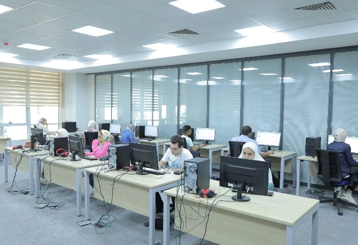 الكليات الخاصة المتاحة، تنسيق المرحلة الثالثة 2024-2025 لطلاب الثانوية العامة علمي علوم يستعد آلاف من طلاب الثانوية العامة لأعمال تسجيل رغبات المرحلة