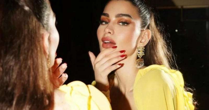 تحت عنوان الانوثة و الجمال.. روان بن حسين تضج جمالا بإطلالتها الأخيرة تعرف على التالي تحت عنوان الانوثة و الجمال.. روان بن حسين تضج جمالا بإطلالتها