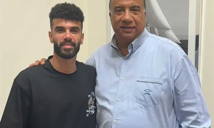 -رسميا.. الاتحاد السكندري يعلن تعاقده مع حامد الجابري .. أعلن فريق الاتحاد السكندري برئاسة محمد مصيلحي، عن تعاقده مع اللاعب حامد الجابري، لاعب فريق