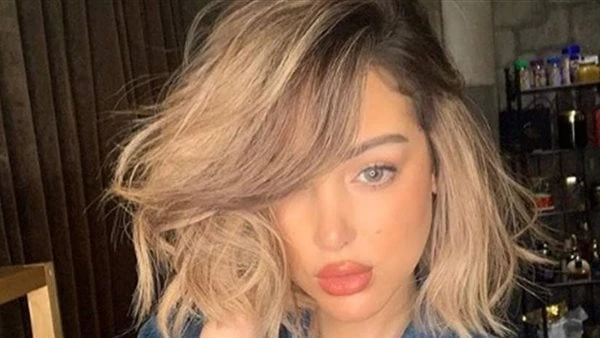 ظهور لافت.. بسمة بوسيل تخضع لجلسة تصوير جديدة بالأبيض والأسود مع كلبهاأثارت الفنانة بسمة بوسيل اهتمام جمهورها من خلال جلسة تصوير جديدة بالأبيض