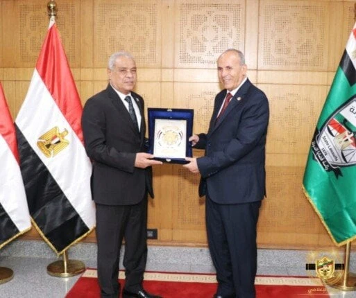 رئيس هيئة قضايا الدولة يستقبل المستشار عبد الراضي صديق صوراستقبل المستشار عبد الرزاق شعيب، رئيس هيئة قضايا الدولة، بمقر رئاسة الهيئة اليوم الإثنين،