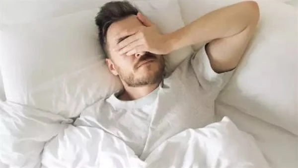 دعاء قبل النوم داوم النبي على ترديده .. احرص عليهدعاء قبل النوم ، أوصى الرسول - صلى الله عليه وسلم - بقول دعاء قبل النوم إذا أتى الشخص مضجعه، وذلك بعد أن يتوضأ وضوءه للصلاة، ثم يضط