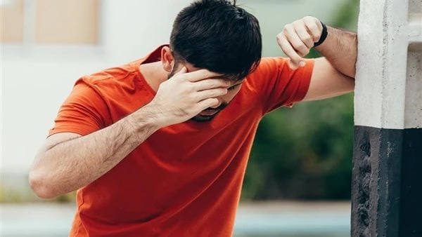 علامات غير متوقعة تكشف الأنيمياتعد الأنيميا من المشكلات الشائعة بين جميع الأعمار ولكنها أكثر انتشارا بين الأطفال والنساء.ويعد الشعور بالتعب الشديد الذي يمنعك من ممارسة أنشطتك هو أك