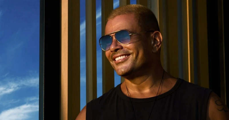 للمرة الثانية الراديو البرازيلي يخصص فقرة عن مسيرة عمرو دياب تعرف على التالي للمرة الثانية الراديو البرازيلي يخصص فقرة عن مسيرة عمرو دياب، خصص برنامج