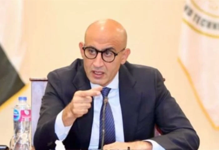 إلكترونيا، التعليم تتيح التظلم على القرارات التأديبية في النظام الجديد يشير القرار الجديد لوزارة التربية والتعليم إلى أهمية منح الطلاب وأولياء الأمور