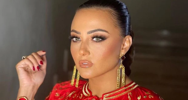 بشرى ترد على أخبار طلاقها: حد ليه شوق في حاجة؟ تعرف على التالي بشرى ترد على أخبار طلاقها: حد ليه شوق في حاجة؟، متابعة بتجرد نشرت الفنانة بشرى عبر