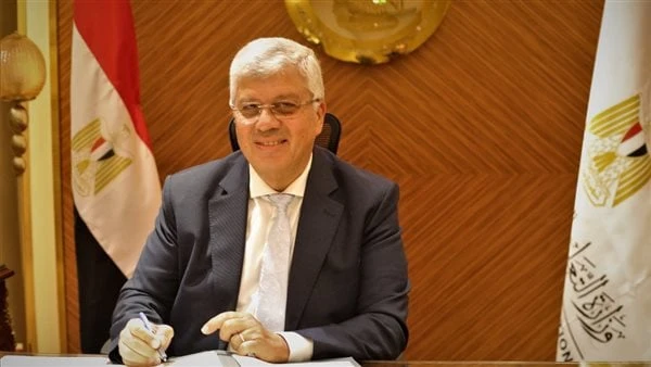 وزير التعليم العالي: لولا دعم الرئيس السيسي لم تخرج الجامعات الأهلية للنورألقى الدكتور أيمن عاشور، وزير التعليم العالي والبحث العلمي، كلمة خلال الاحتفالية، التي أقيمت مساء اليوم با