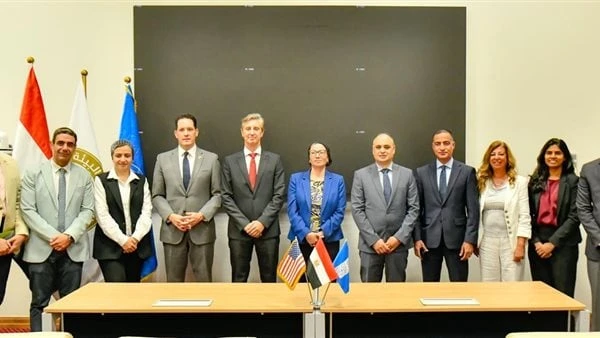 14 مليون دولار لحماية بيئة واستدامة الشعاب المرجانية في البحر الأحمرشهدت الدكتورة ياسمين فؤاد، وزيرة البيئة توقيع وثيقة مشروع مبادرة البحر الأحمر