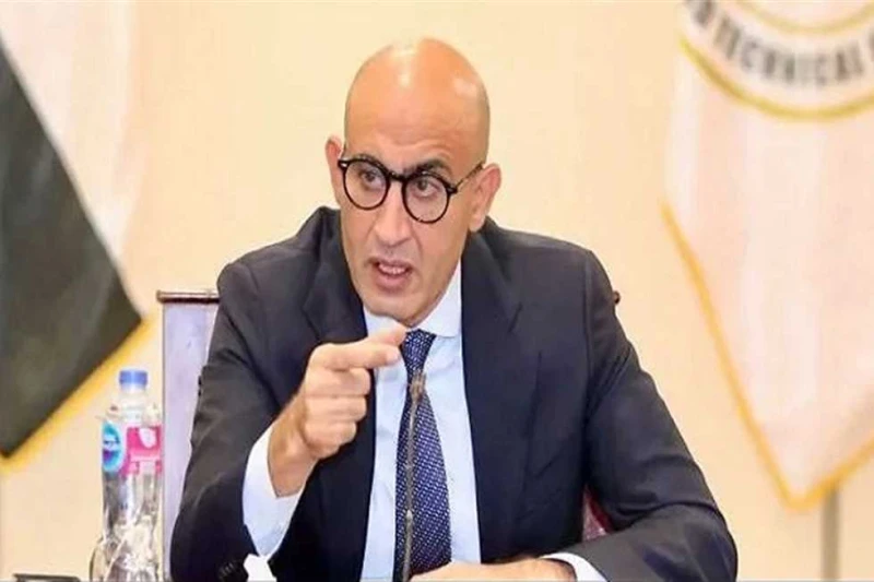 تسدد على قسطين.. قرار وزاري يحدد مصروفات المدارس الرسمية 20242025 أصدر محمد عبداللطيف وزير التربية والتعليم والتعليم الفني، قرارا وزاريا بشأن تحديد